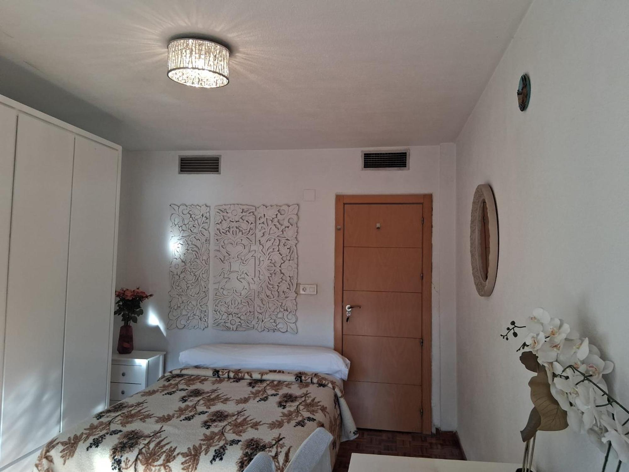 Habitaciones Amplias En El Centro De Granada Exterior photo